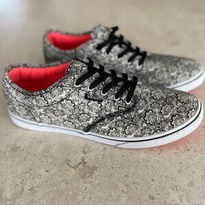 Vans Atwood Black/White Paisley Lace-Up Shoes, Size Women 7.5